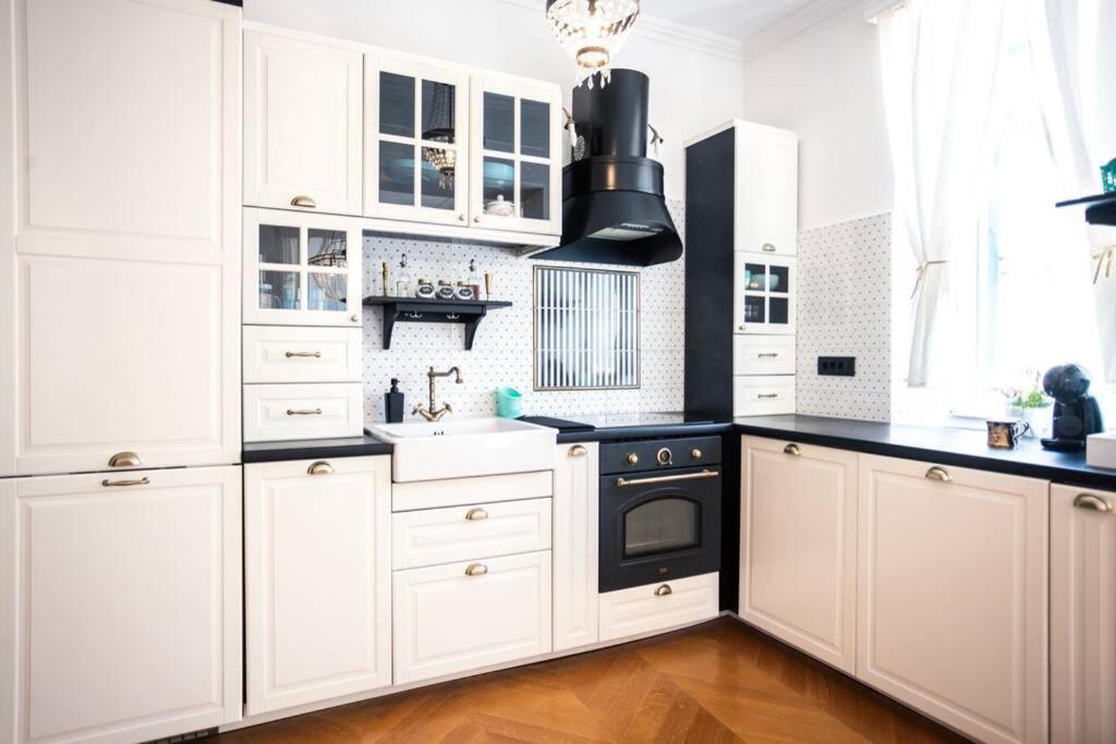 Luxurious Apartment Bella Lux In City Center With Free Parking Included! Split Exterior foto
